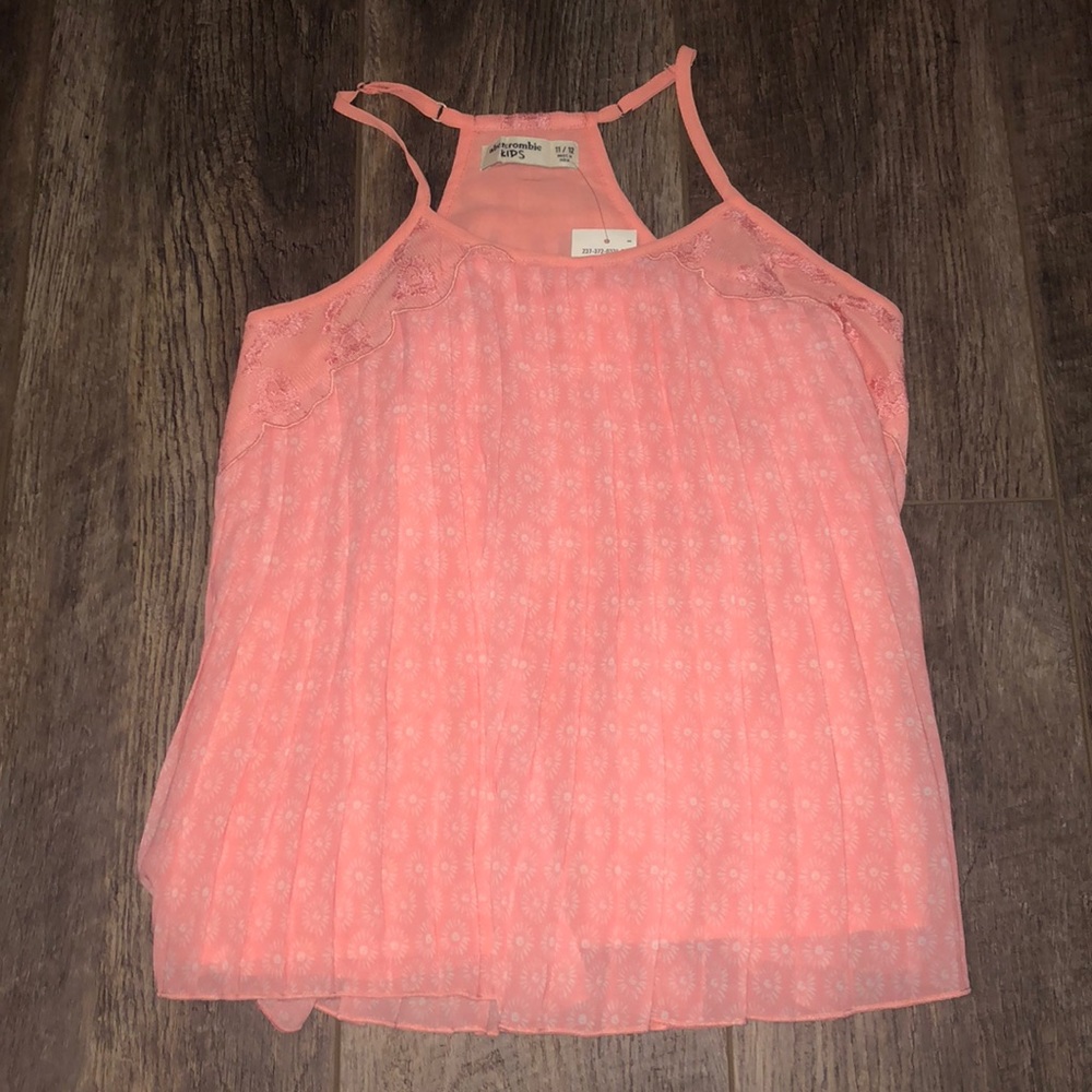 Abercrombie kids coral flowered top